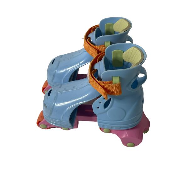 Vintage Barbie Grow With Me 1,2,3 Roller Skates - Picture 3 of 7